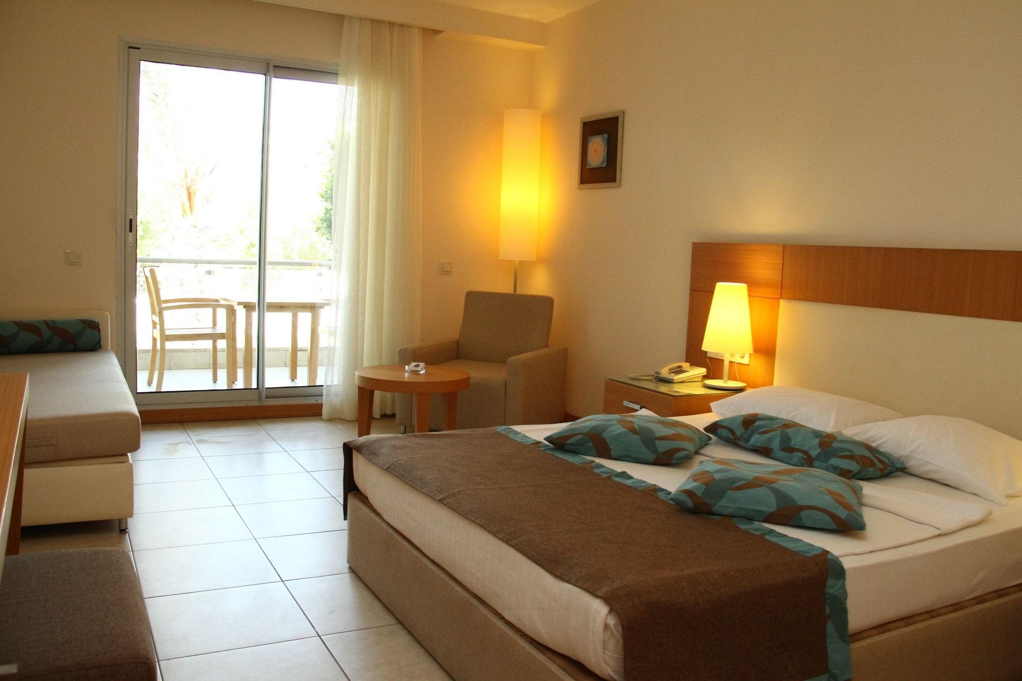 Club Kastalia Holiday Village Konaklı Екстериор снимка