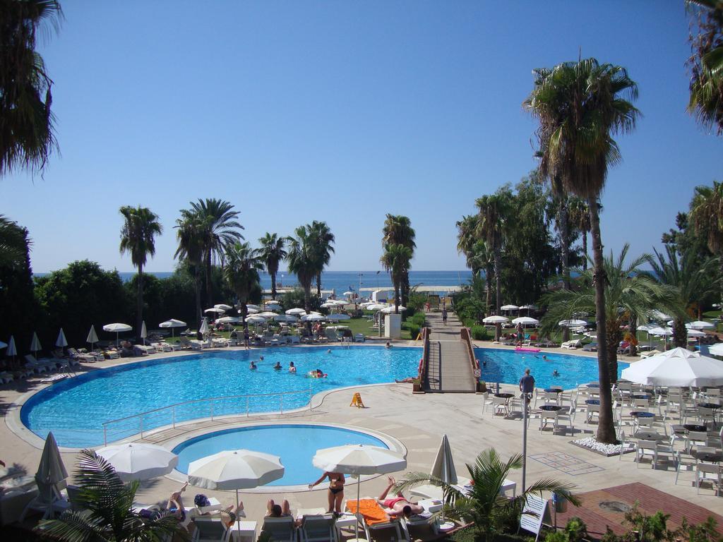 Club Kastalia Holiday Village Konaklı Екстериор снимка